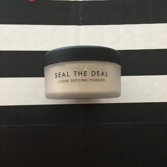 LAWLESS Other - 5 for $25! Lawless Seal The Deal Setting Powder
